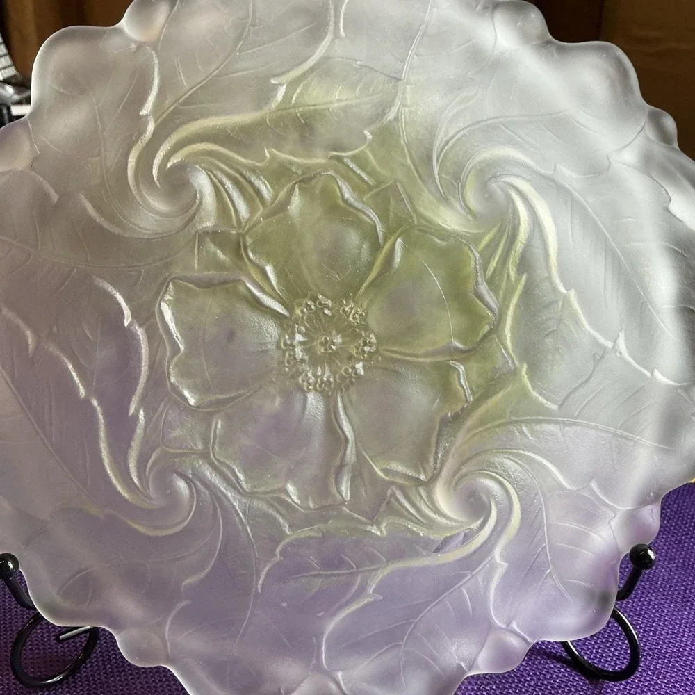 VTG Indiana Glass Satin Frosted Wild Rose 12.25